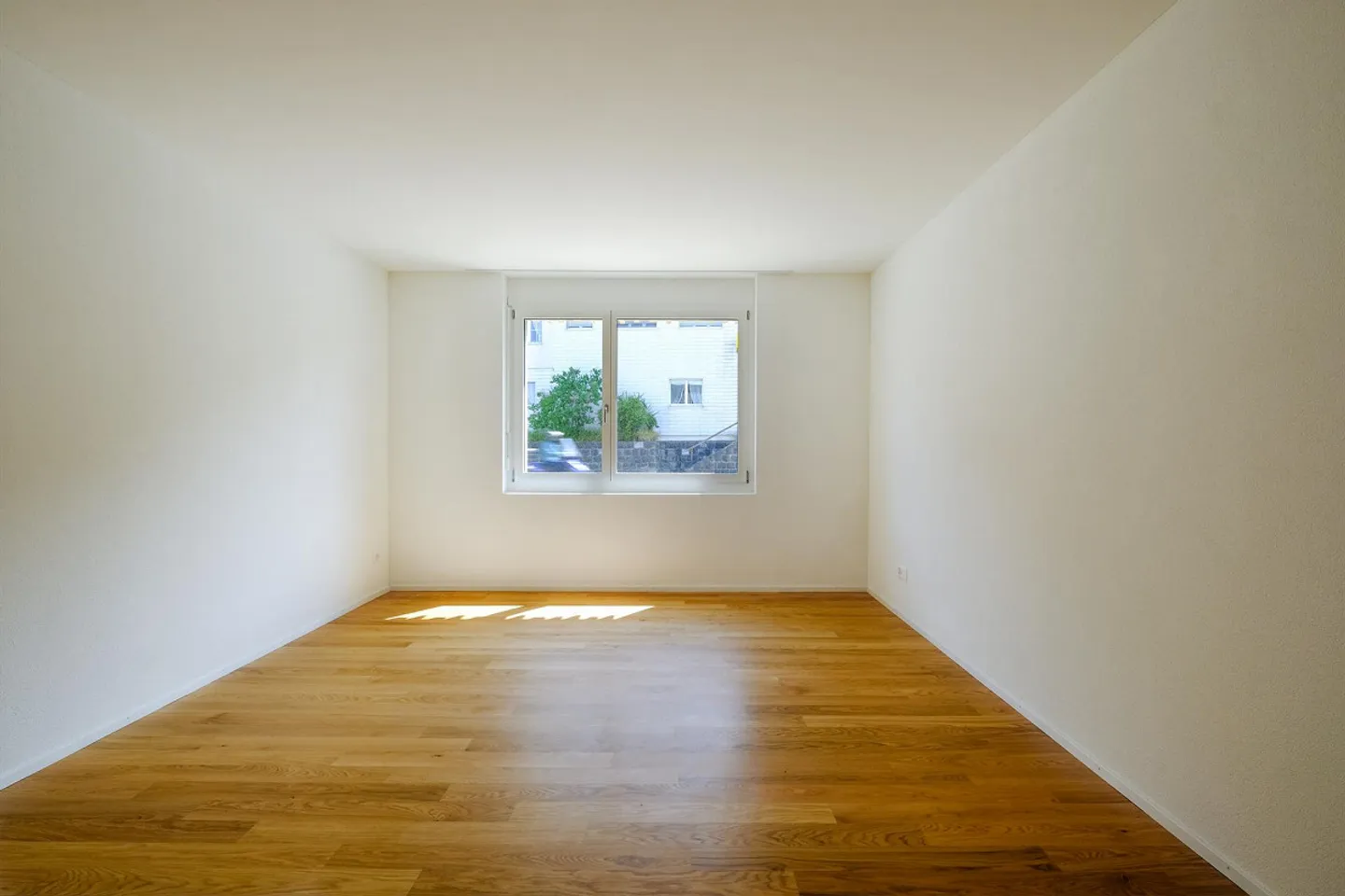 Your dream home with a view - Photo 4 of 7