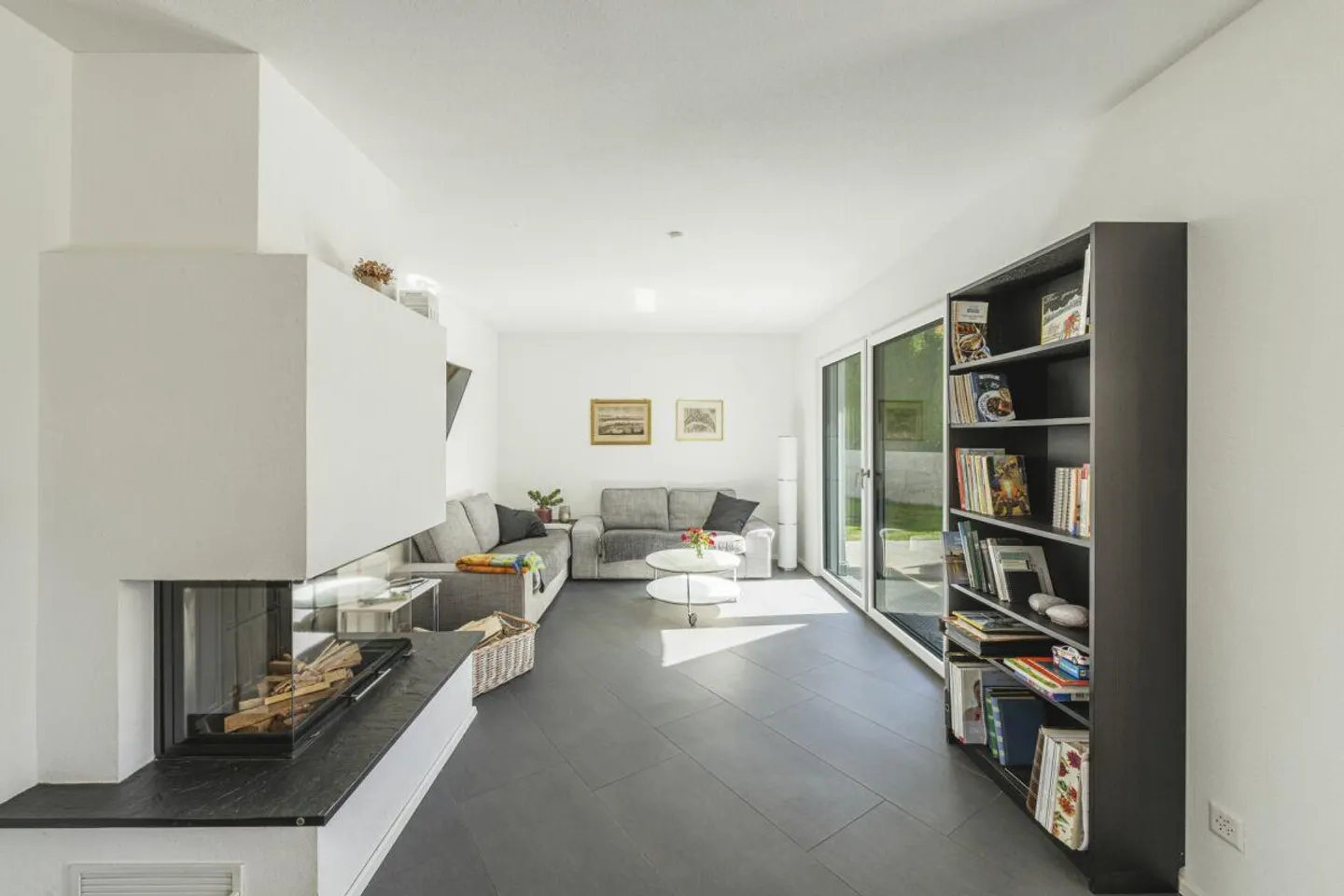 Charming Family Home in Osterfingen - Photo 16 of 29