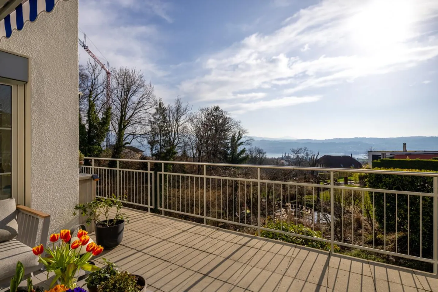 4.5-room maisonette apartment in Uetikon am See with lake view - Photo 8 of 9