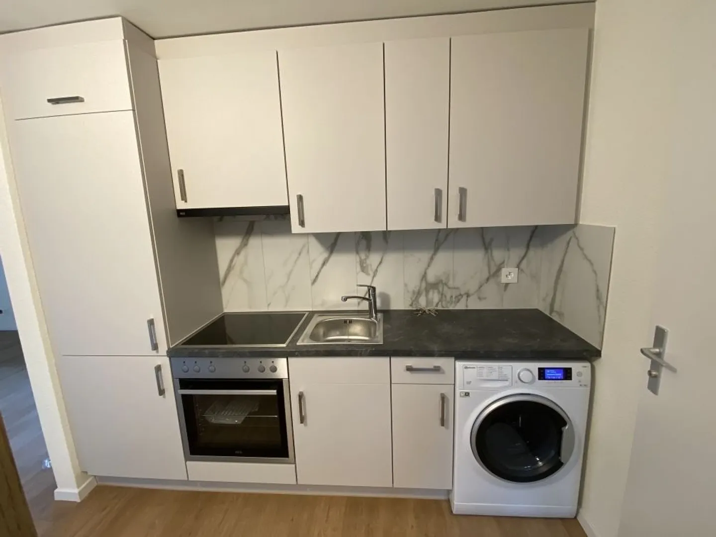 Appartamento 2 locali accogliente a Dietikon - Ristrutturato di recente - Foto 3 di 5