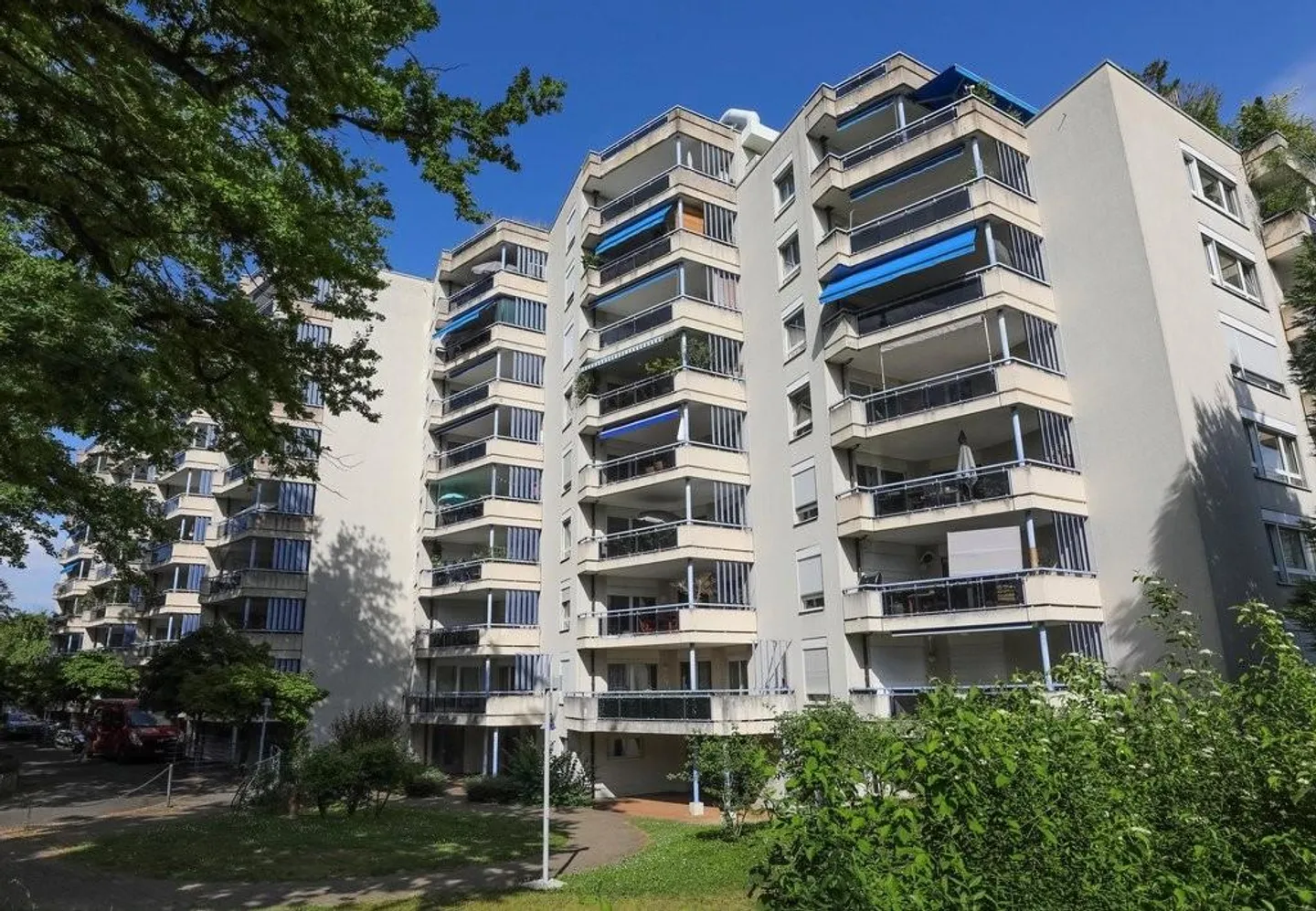 Bel appartement avec terrasse - Photo 1 sur 1