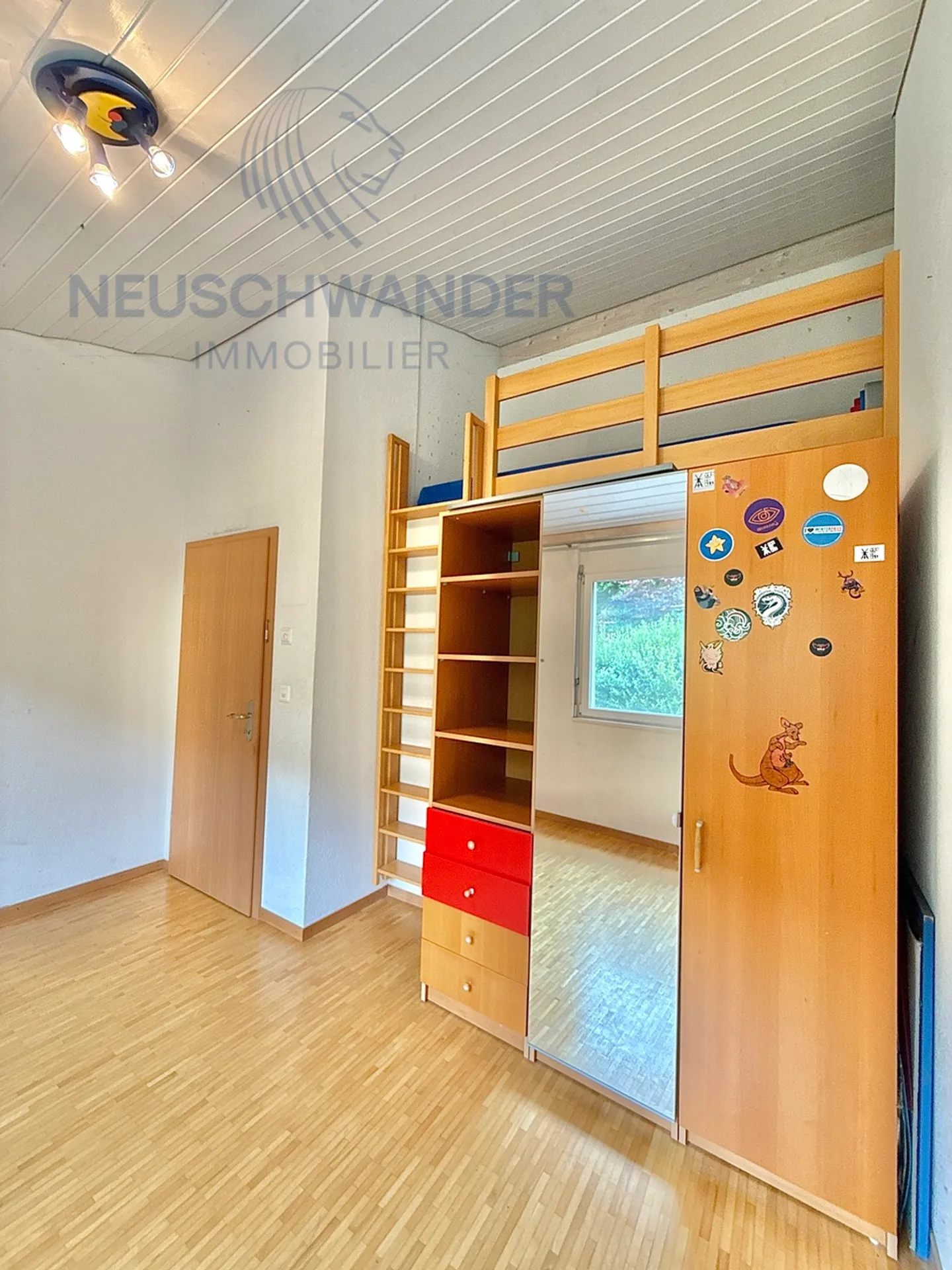 Location-vente située dans un quartier - Photo 17 sur 31