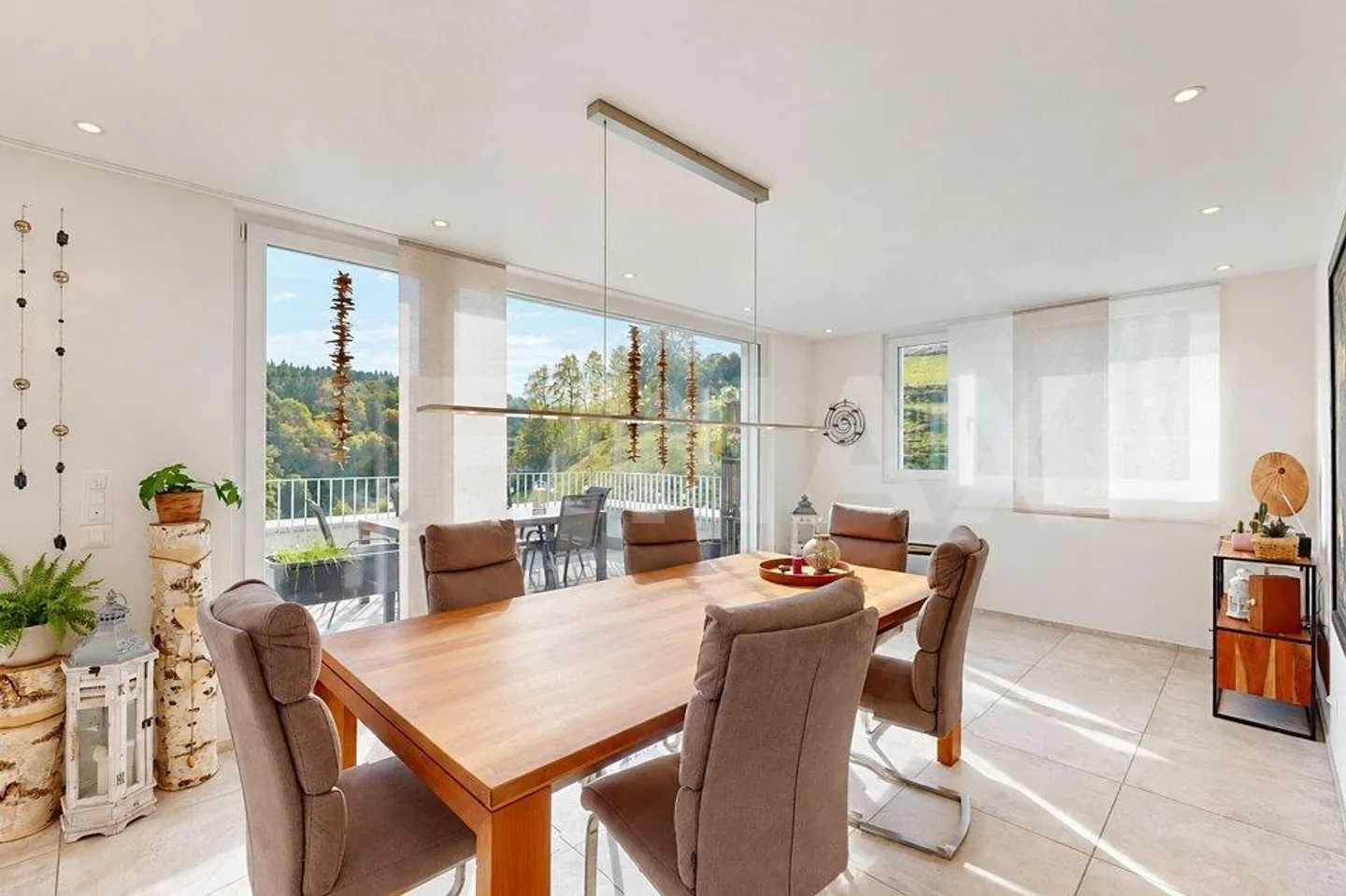Living with a View – Exclusive 5.5+ Room Dream with Sun Terrace... - Photo 3 of 11