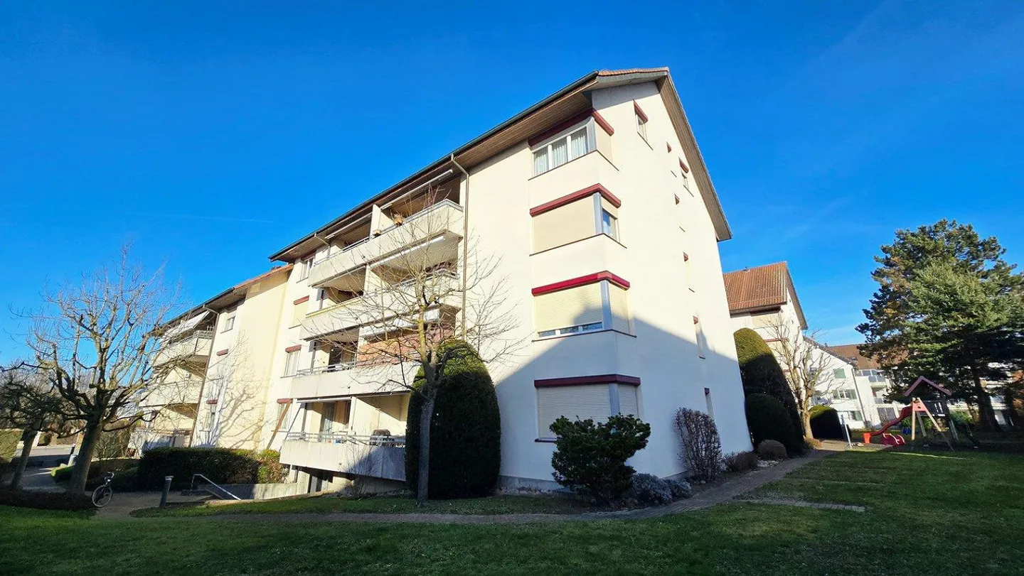 Appartement spacieux de 5,5 pièces dans un endroit calme à Möhlin - Photo 1 sur 9