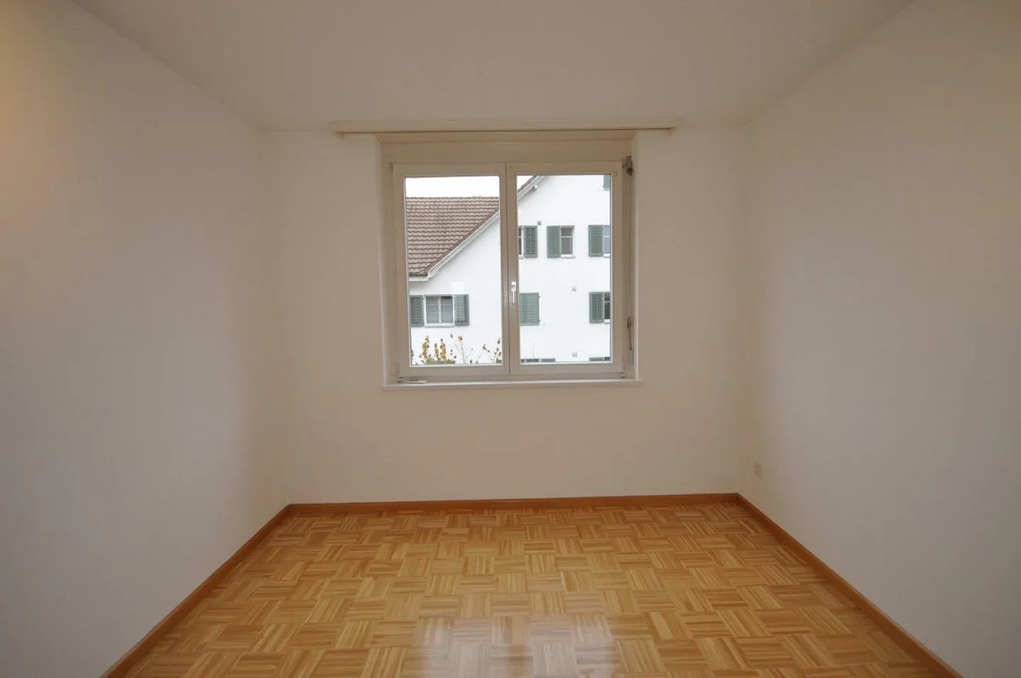 Appartement spacieux de 5,5 pièces dans un endroit calme à Möhlin - Photo 6 sur 9