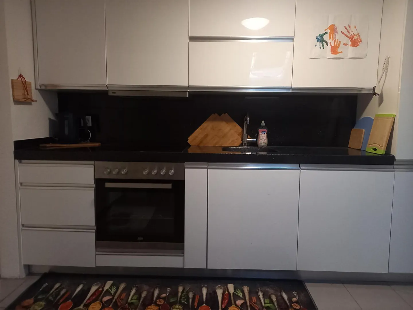 Spacious 2.5 room apartment in beautiful surroundings for rent - Photo 4 of 6