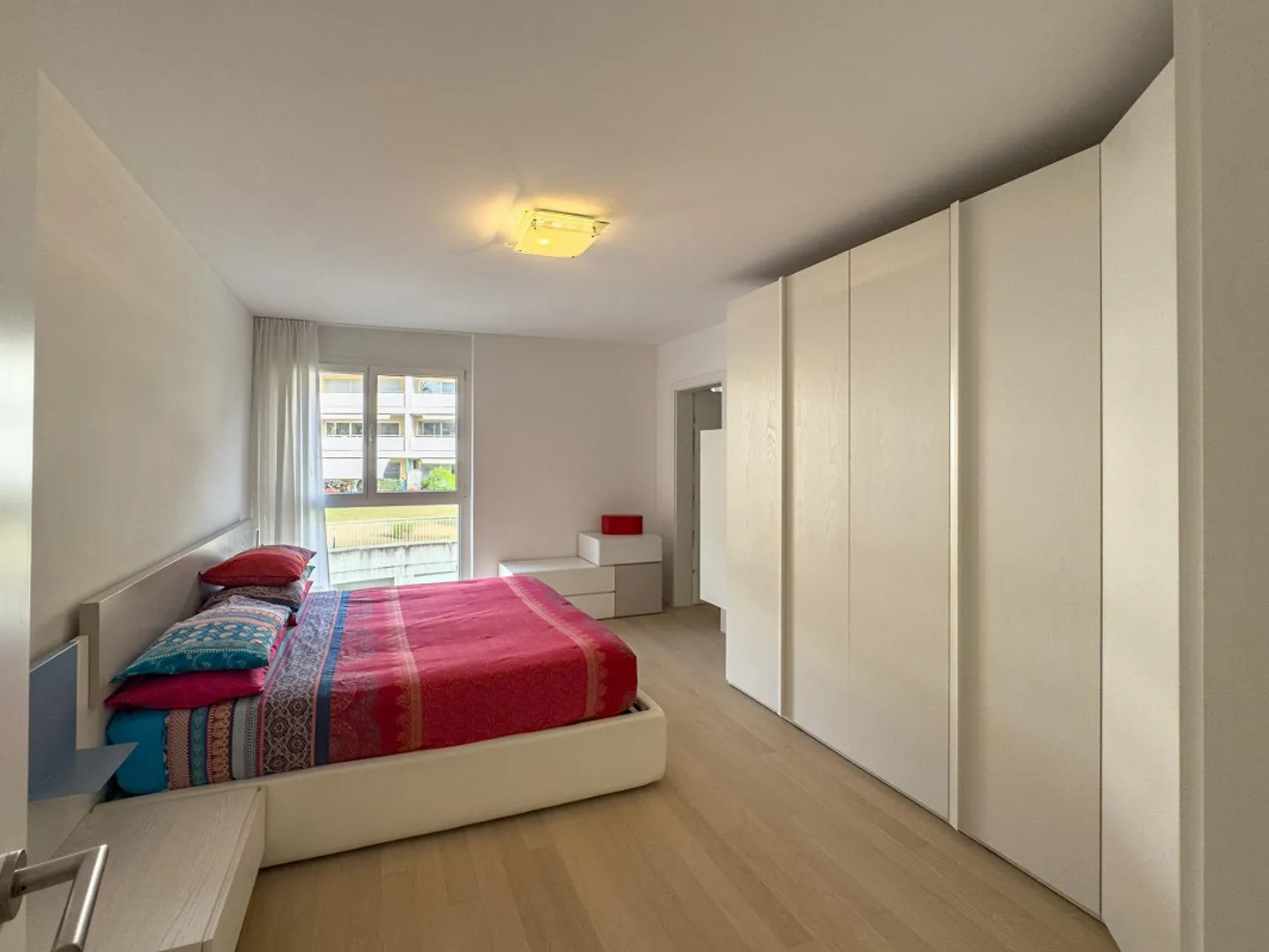 4,5-Zimmer-Wohnung in Mendrisio in einer Residenz mit Schwimmbad - Foto 3 von 11