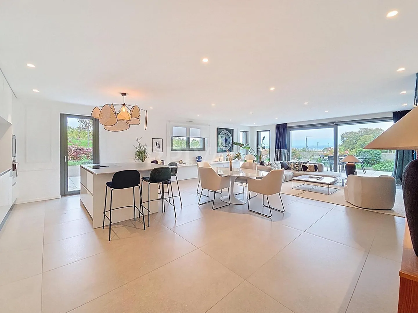 Wohnung mit 130 m2 Terrasse in einer zeitgenössischen Residenz - Foto 2 von 13