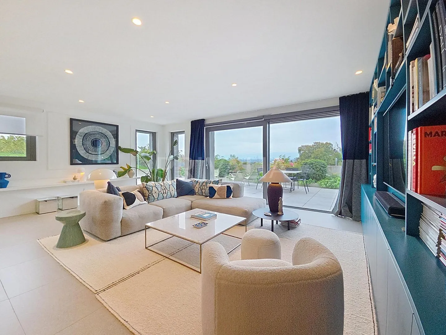 Wohnung mit 130 m2 Terrasse in einer zeitgenössischen Residenz - Foto 1 von 13