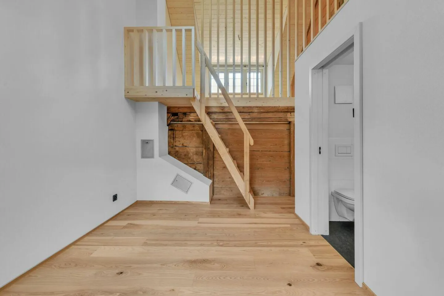 Move in and feel at home: Charming 3.5-room house part, completely renovated and ready to move in in Bazenheid - Photo 14 of 30