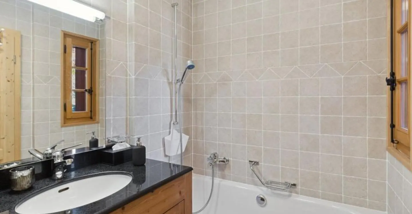 Magnifico 4.5p camino, giardino privato, vista, 2 parcheggi - Foto 12 di 12