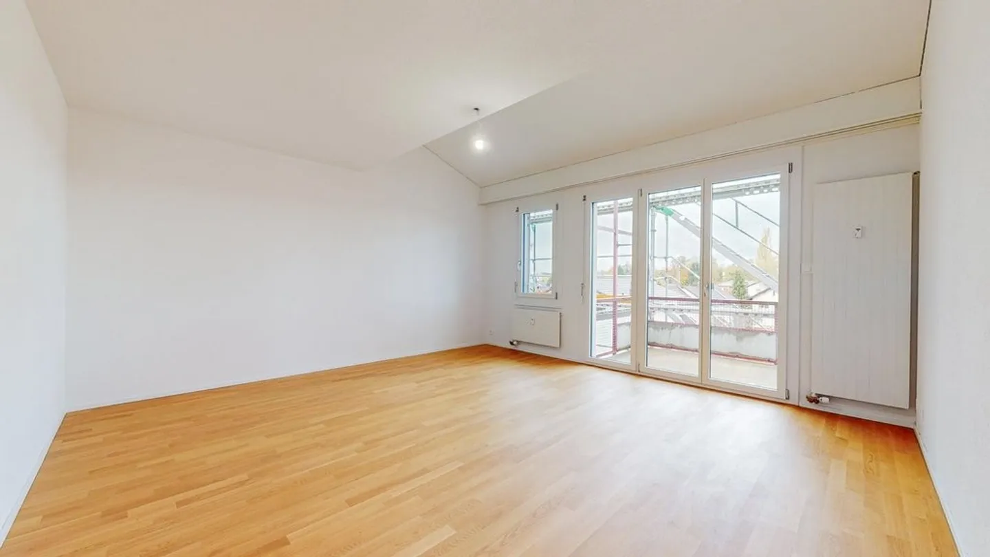 Apartment for rent - Photo 2 of 9