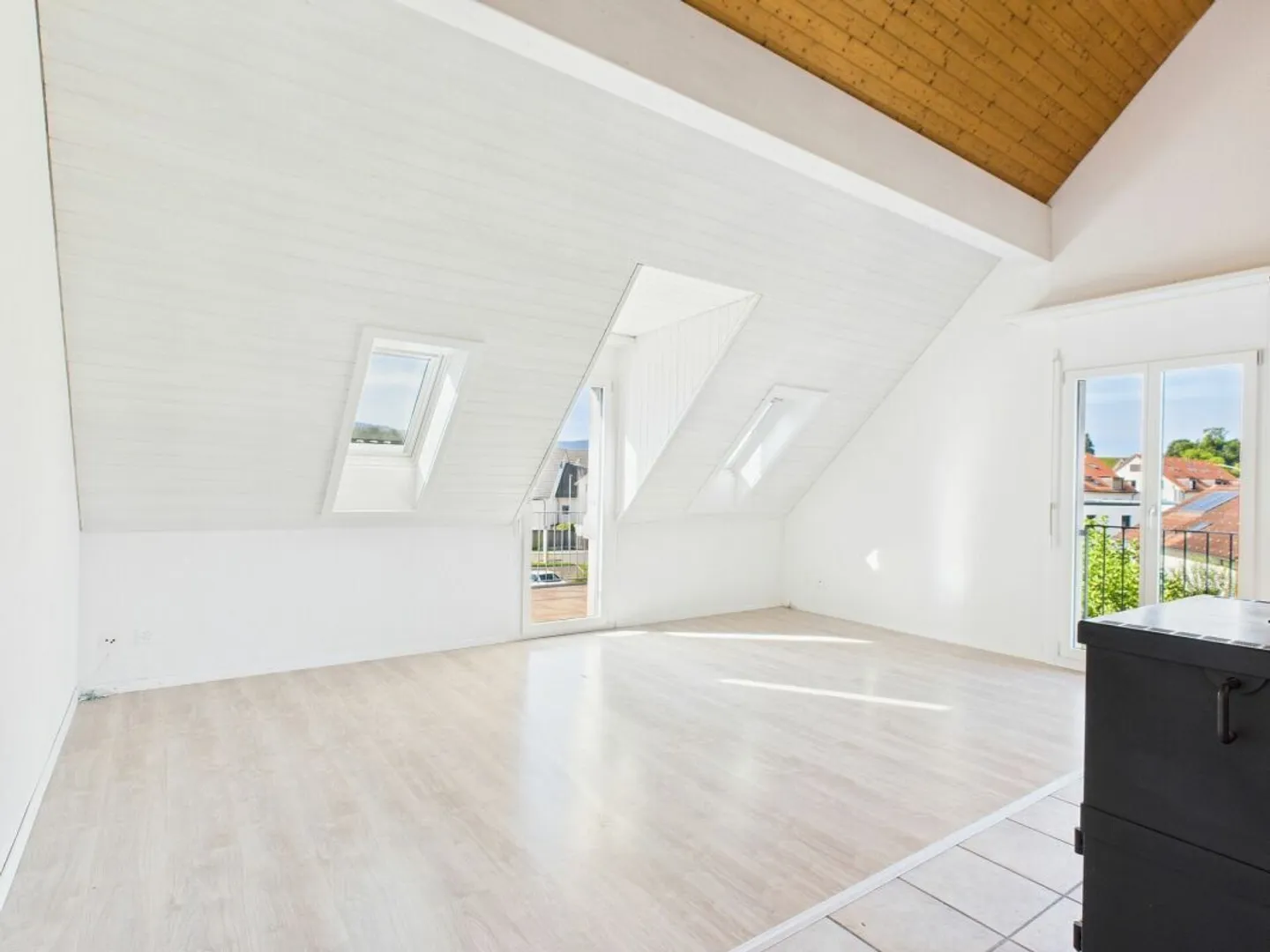 Wohnung kaufen - Foto 2 von 9