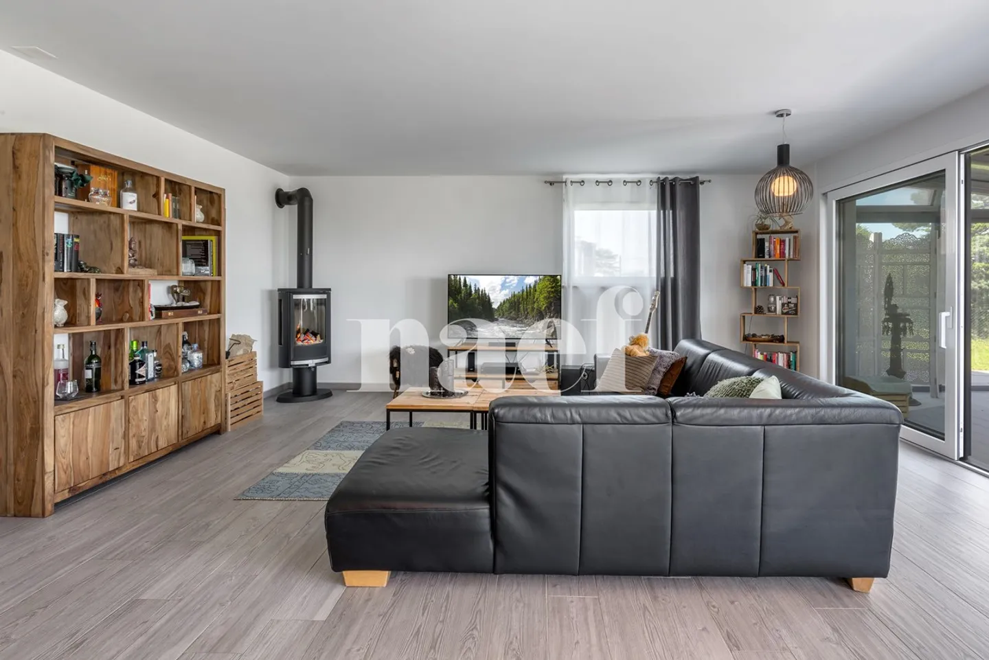 Magnificent 6-Room Villa Between Nature and Comfort - Photo 6 of 12