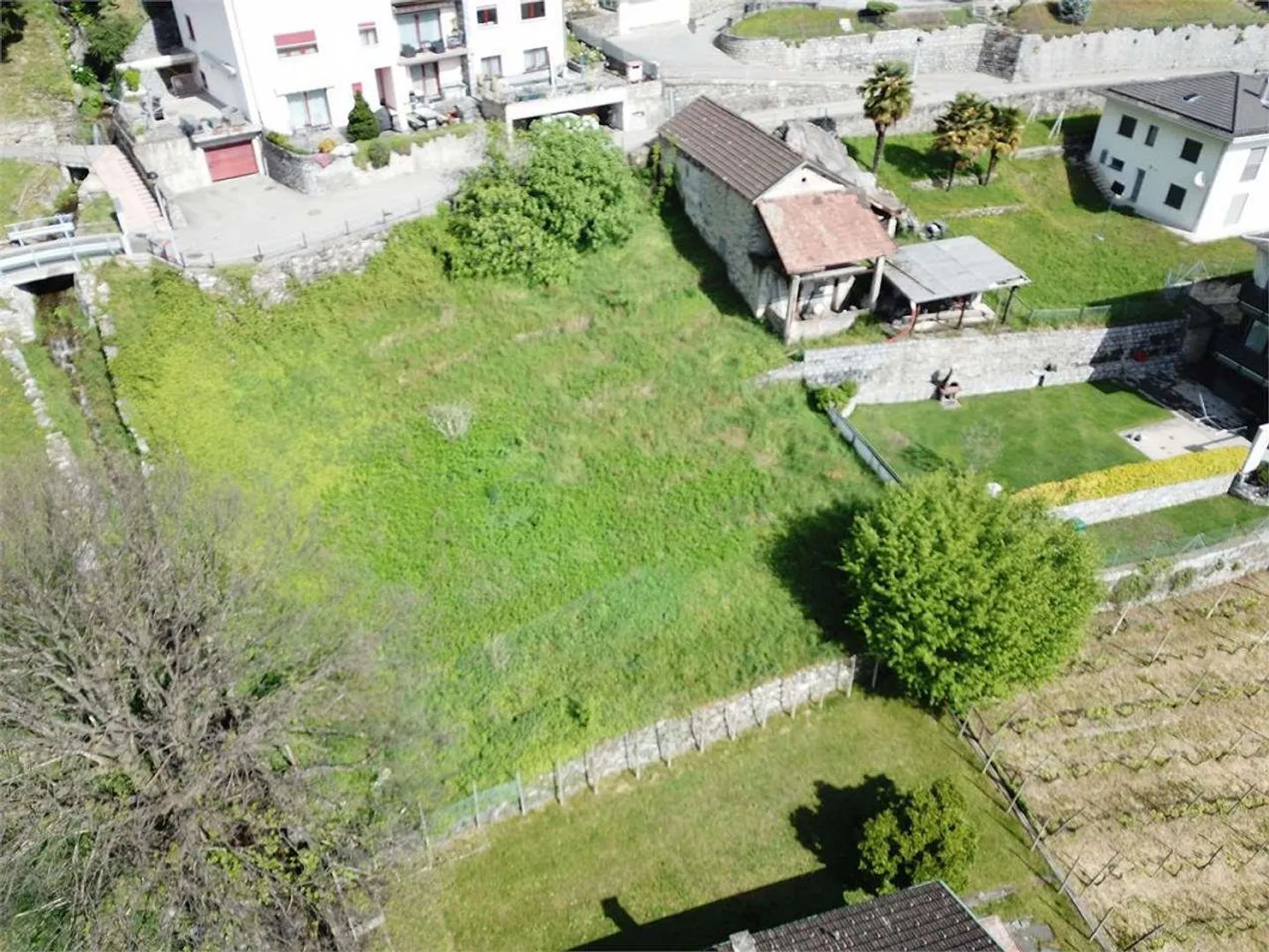 Bel terreno edificabile in posizione strategica - Foto 1 di 2