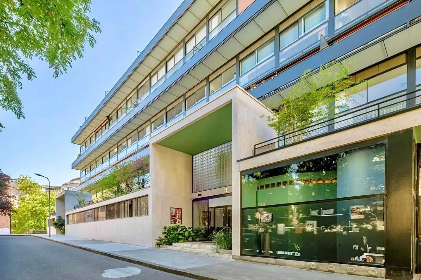 Bright and spacious duplex in the calm of the city - Photo 1 of 13