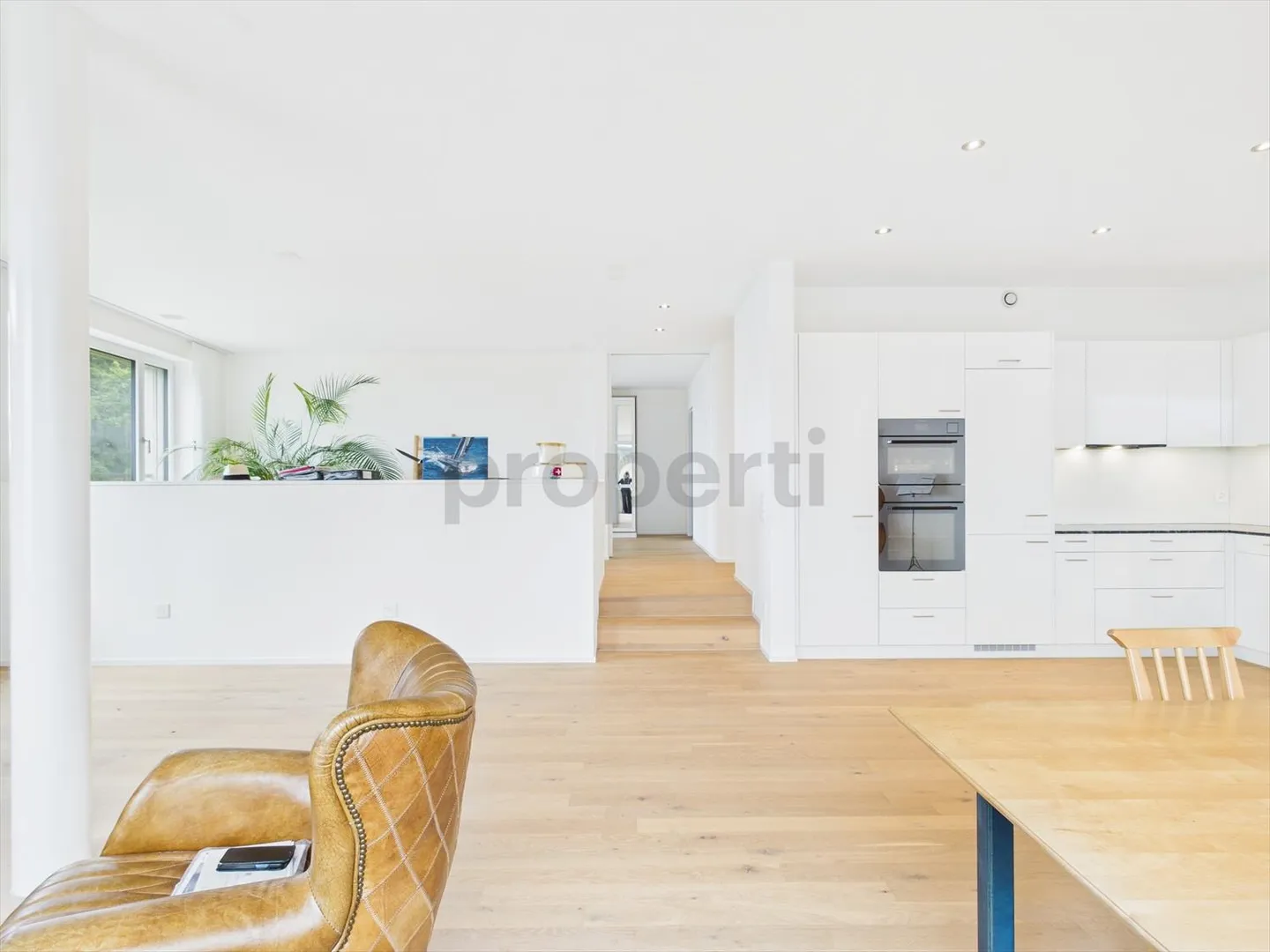 Stupendo appartamento di 2,5 stanze con vista lago a Fruthwilen - Foto 7 di 12