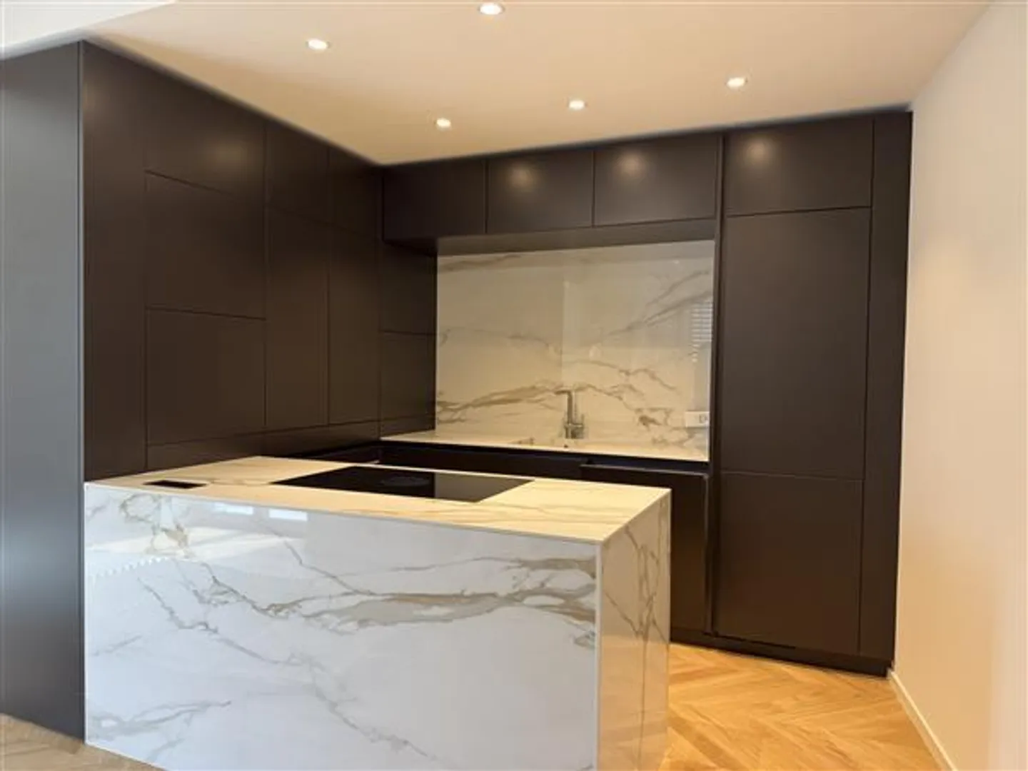 Lugano : Appartement 3.5 pièces - Photo 2 sur 8