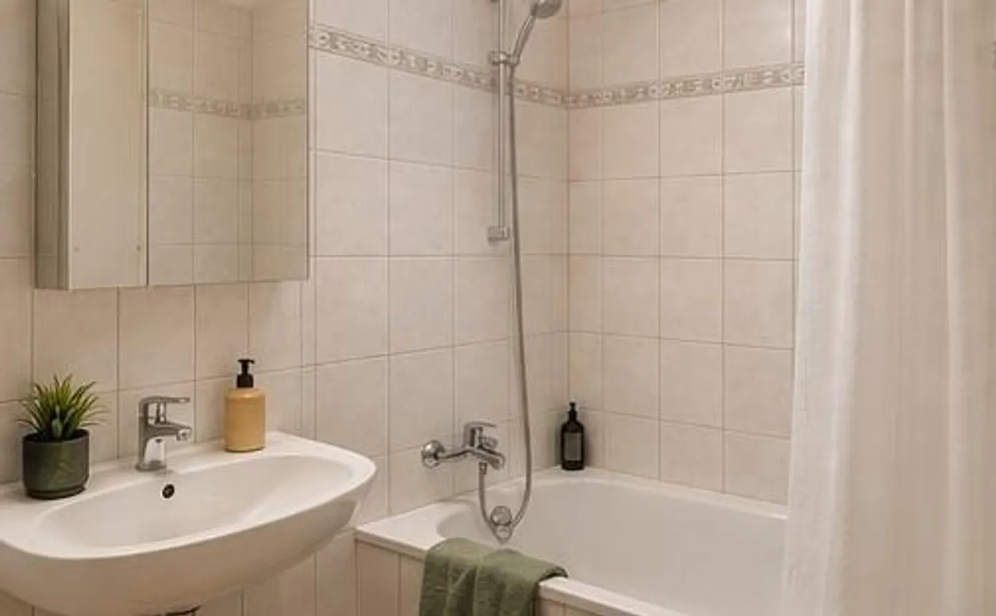 Helle 3.5-Zimmer Wohnung - Foto 2 von 7