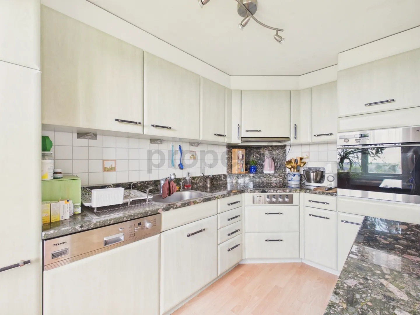 Maison individuelle à vendre - Photo 5 sur 13