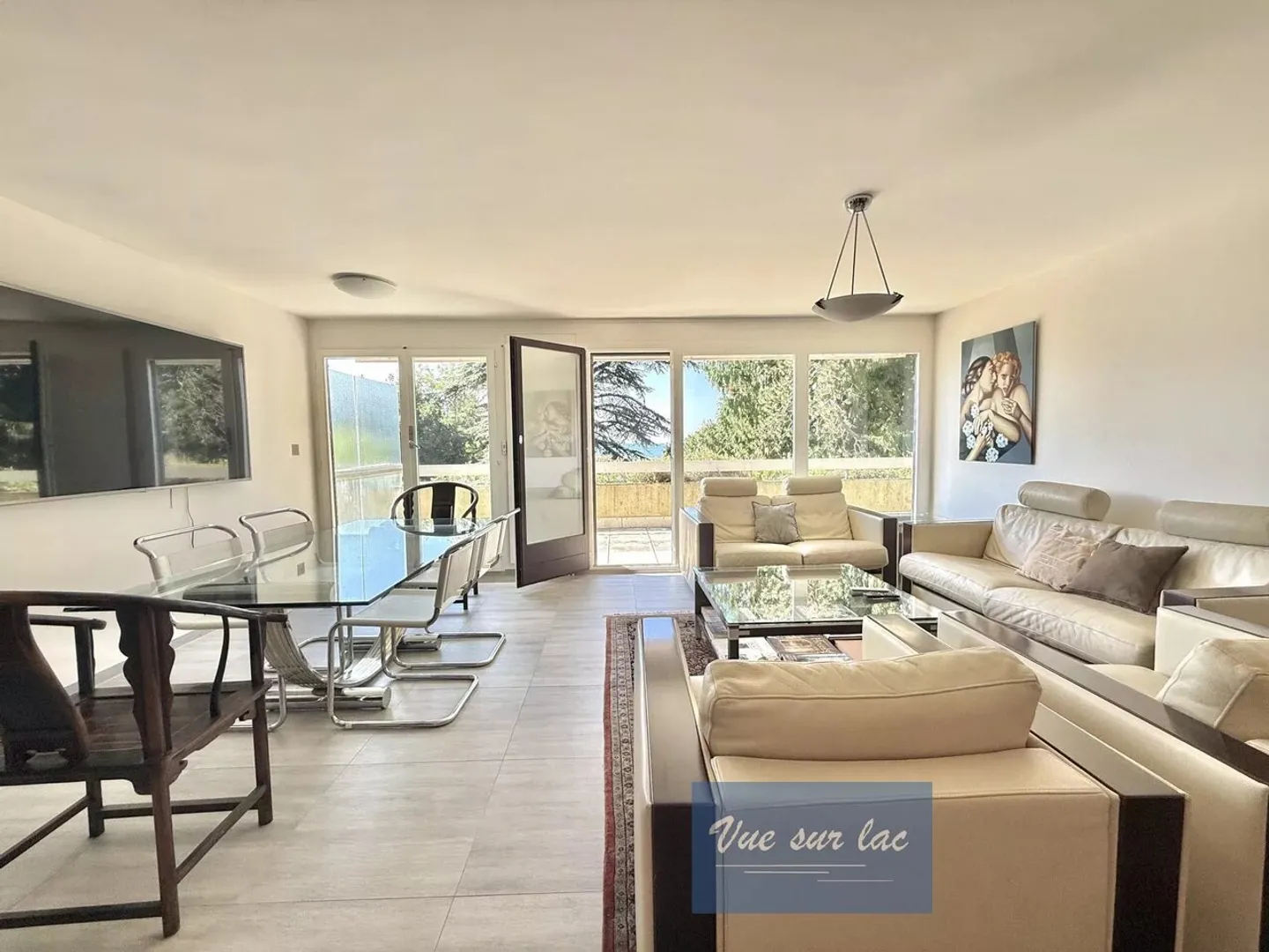 Renovated and luxurious apartment between lake, forest, and St-Georges School - Photo 8 of 13