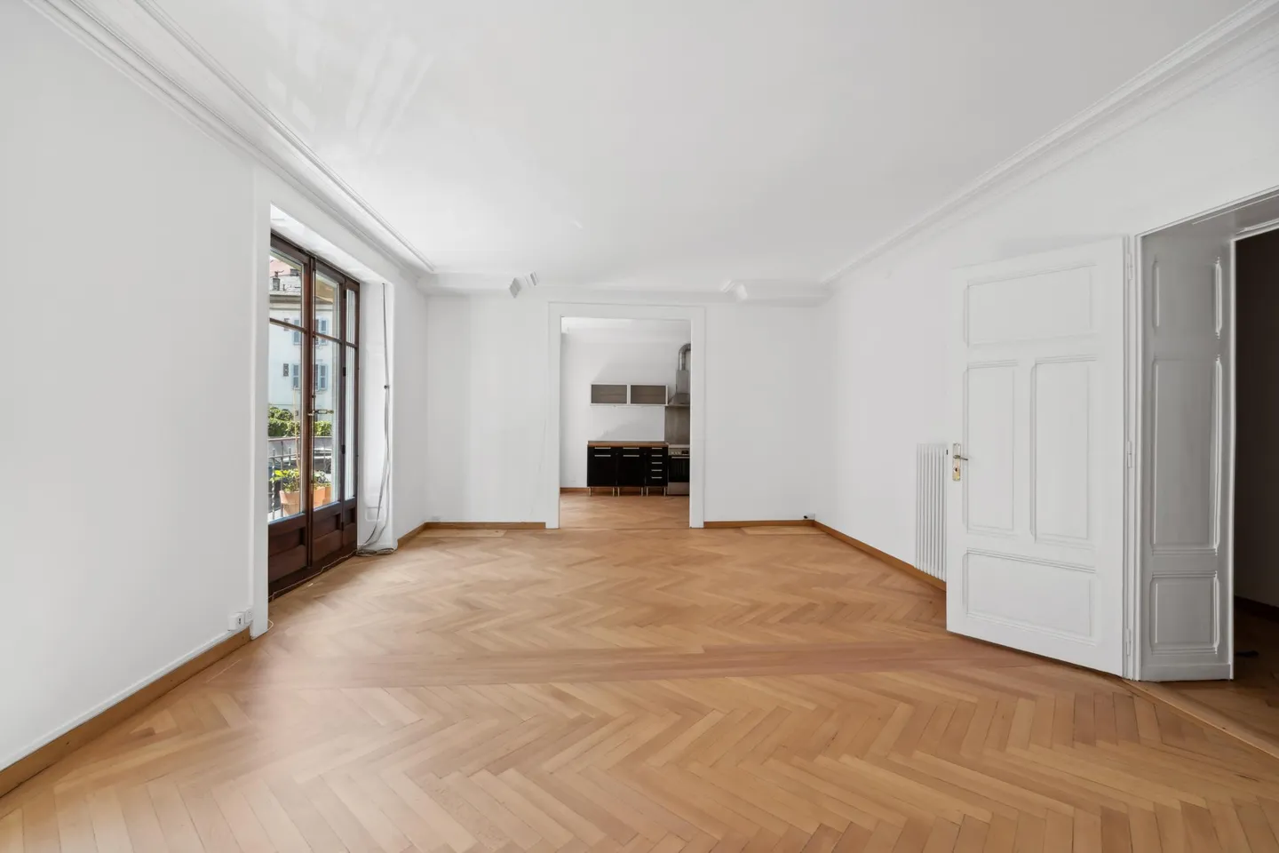 Appartement spacieux avec balcon - Photo 2 sur 10