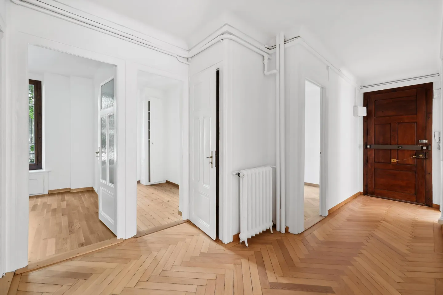 Appartement spacieux avec balcon - Photo 6 sur 10