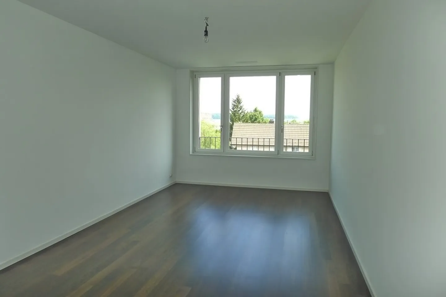 Moderne 2.5-Zimmerwohnung in Zürich - Foto 4 von 7