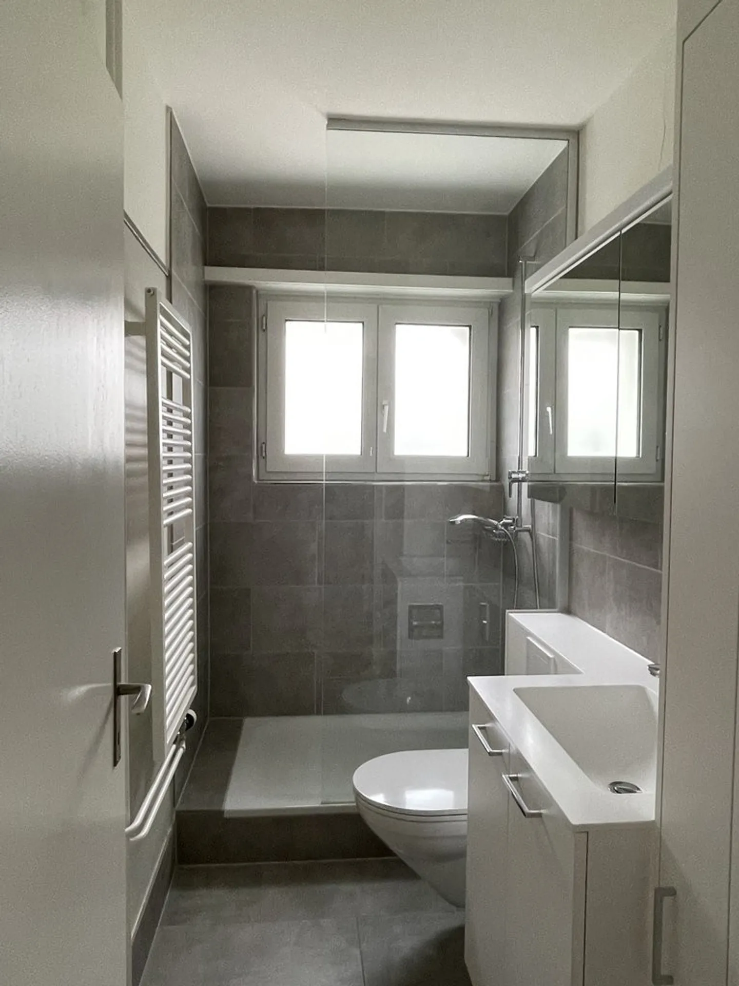 Appartement ensoleillé à Frohdörfli Suhr - Photo 3 sur 8