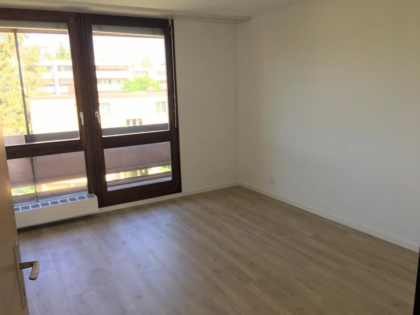 Bright, well-maintained apartment with balcony - temporarily for rent - Photo 5 of 7