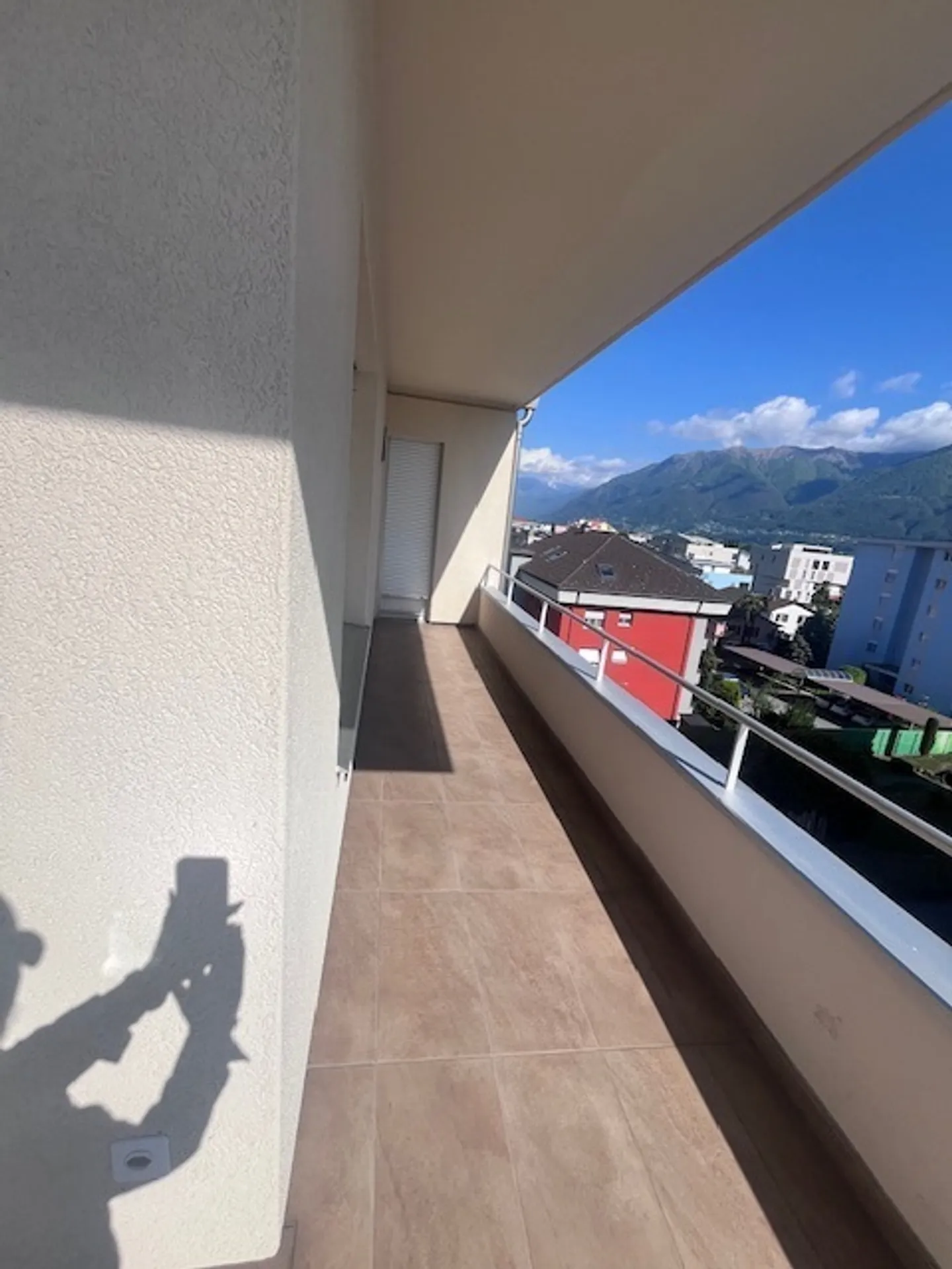 LOSONE, WE RENT SPACIOUS 3 1/2 ROOM APARTMENT - Photo 6 of 7