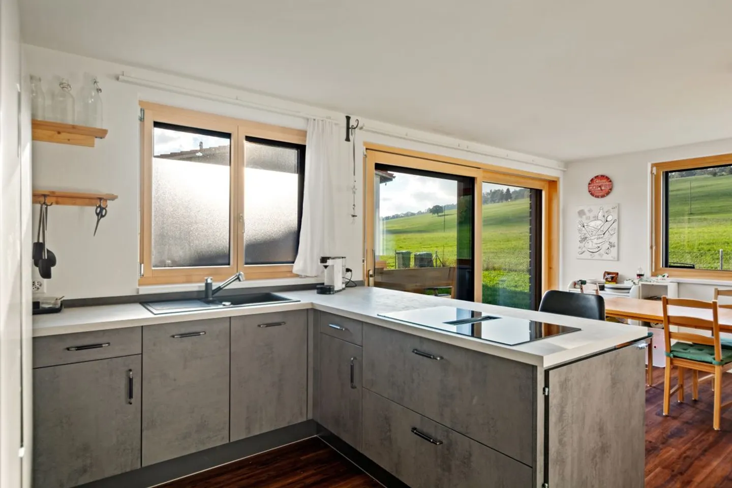 New individual house in a quiet area - with unobstructed view - Photo 7 of 10