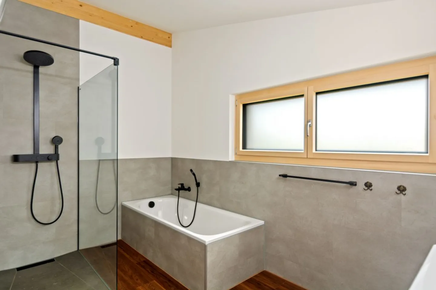 New individual house in a quiet area - with unobstructed view - Photo 10 of 10