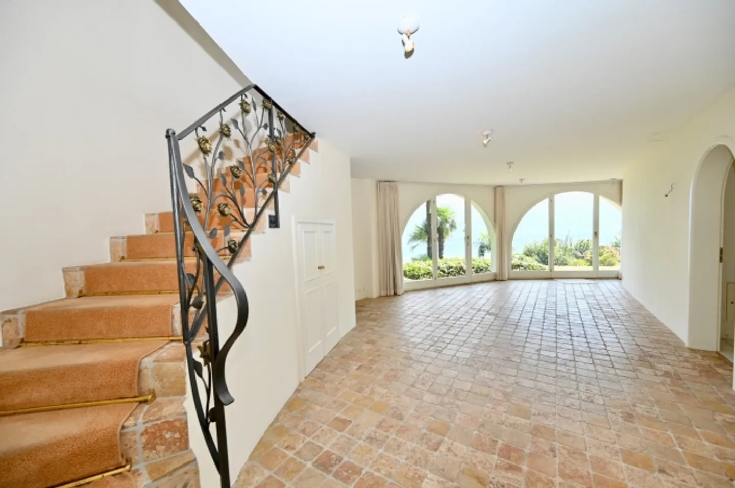 Casa vacanze - Villa con vista mozzafiato sul lago - Offerta unica - Foto 9 di 19