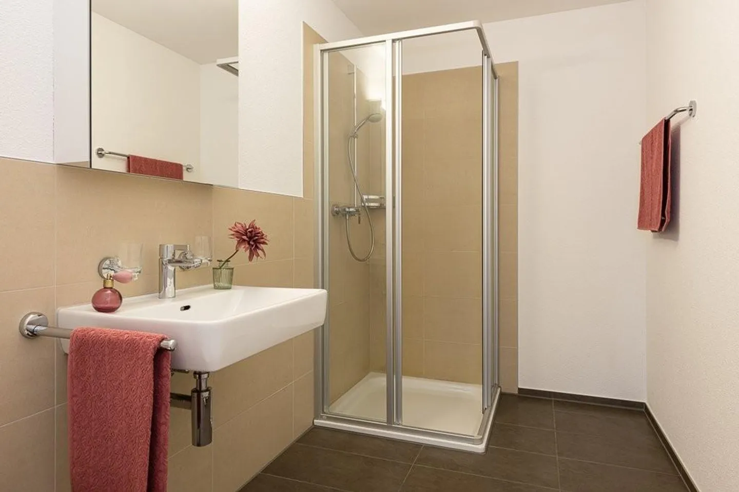Moderne Traumwohnung - greifen Sie zu! - Foto 7 von 9