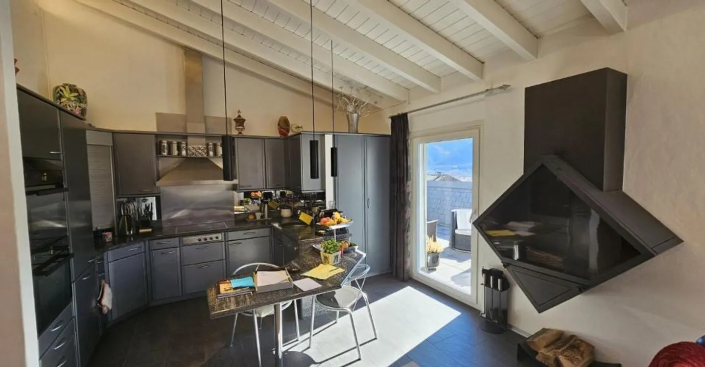 Semi-Detached Villa with 5.5 Rooms in Sion - Photo 1 of 3