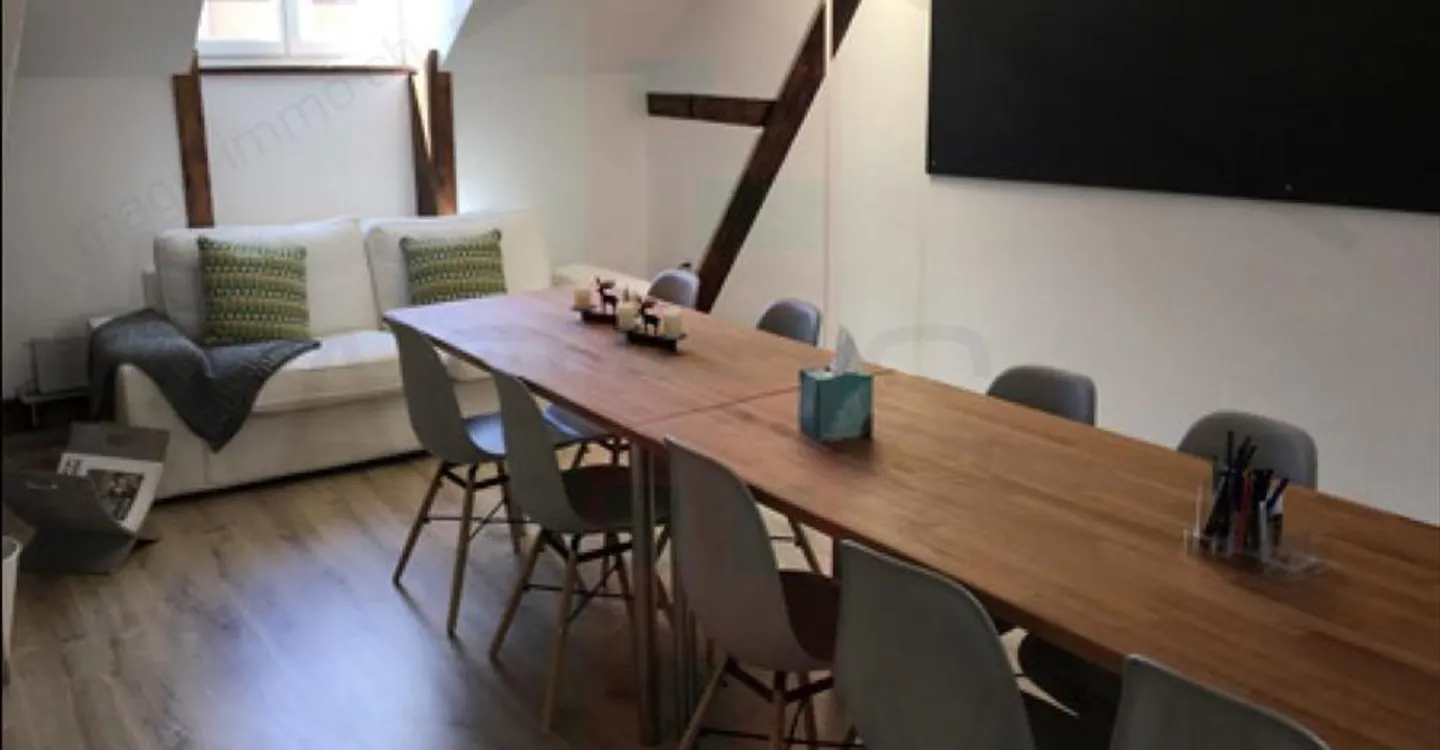 Immeuble mixte 15 pièces - Photo 5 sur 9