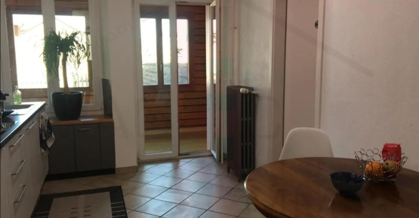 Immeuble mixte 15 pièces - Photo 9 sur 9