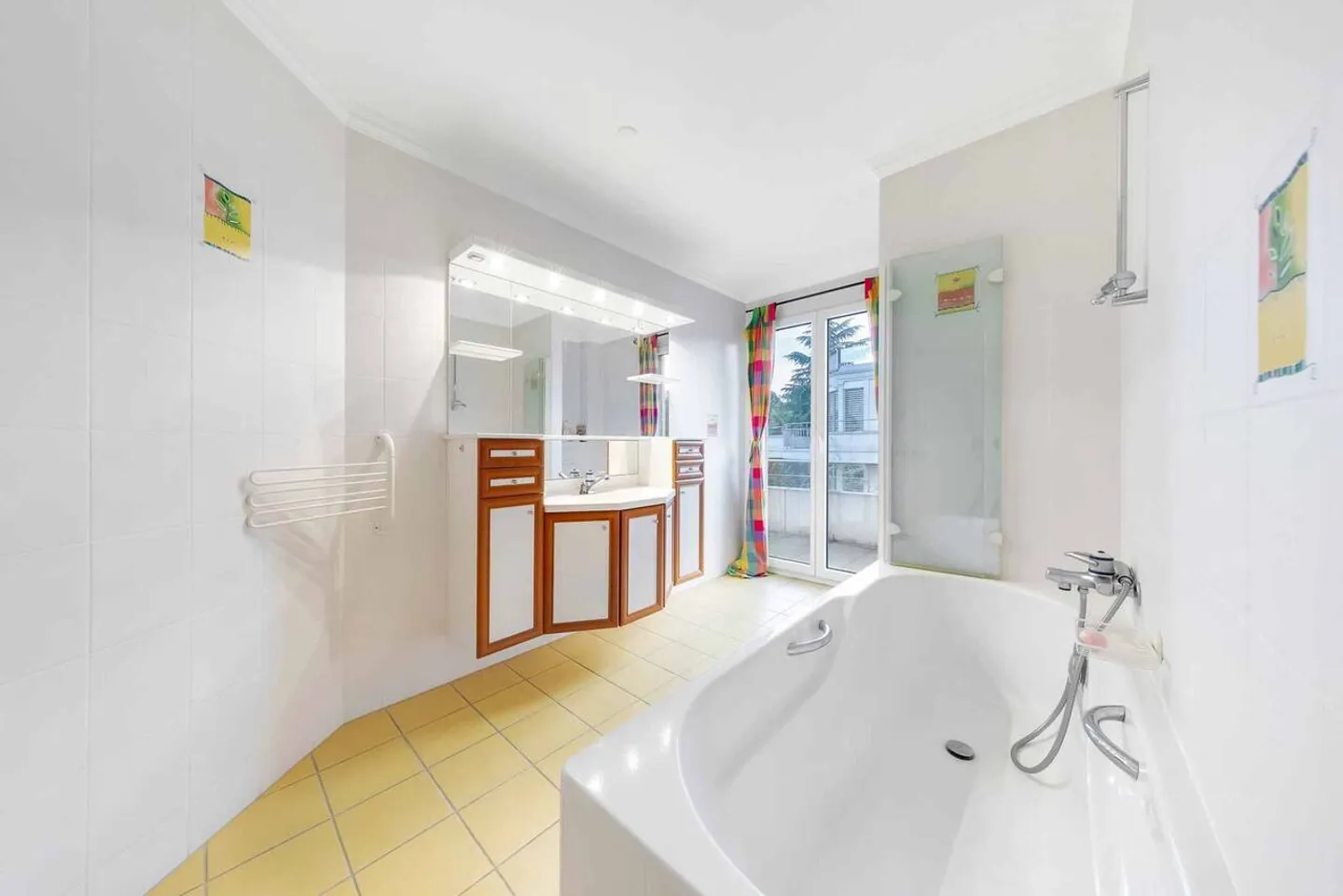 Appartement de Luxe avec Vue sur Lac - Photo 10 sur 12