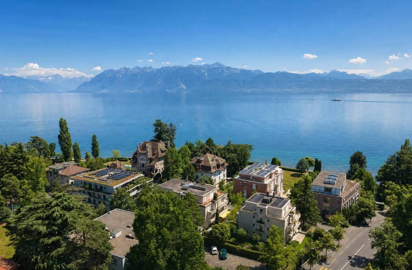 Appartement de Luxe avec Vue sur Lac - Photo 12 sur 12