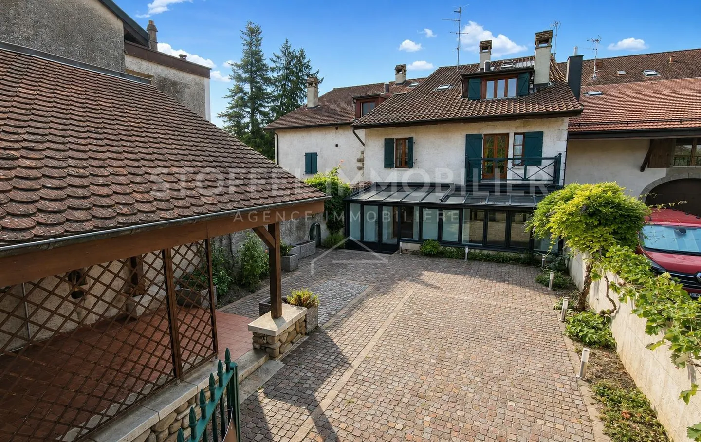 Spacious village house, 5 bedrooms - Co-Exclusive - Photo 1 of 7
