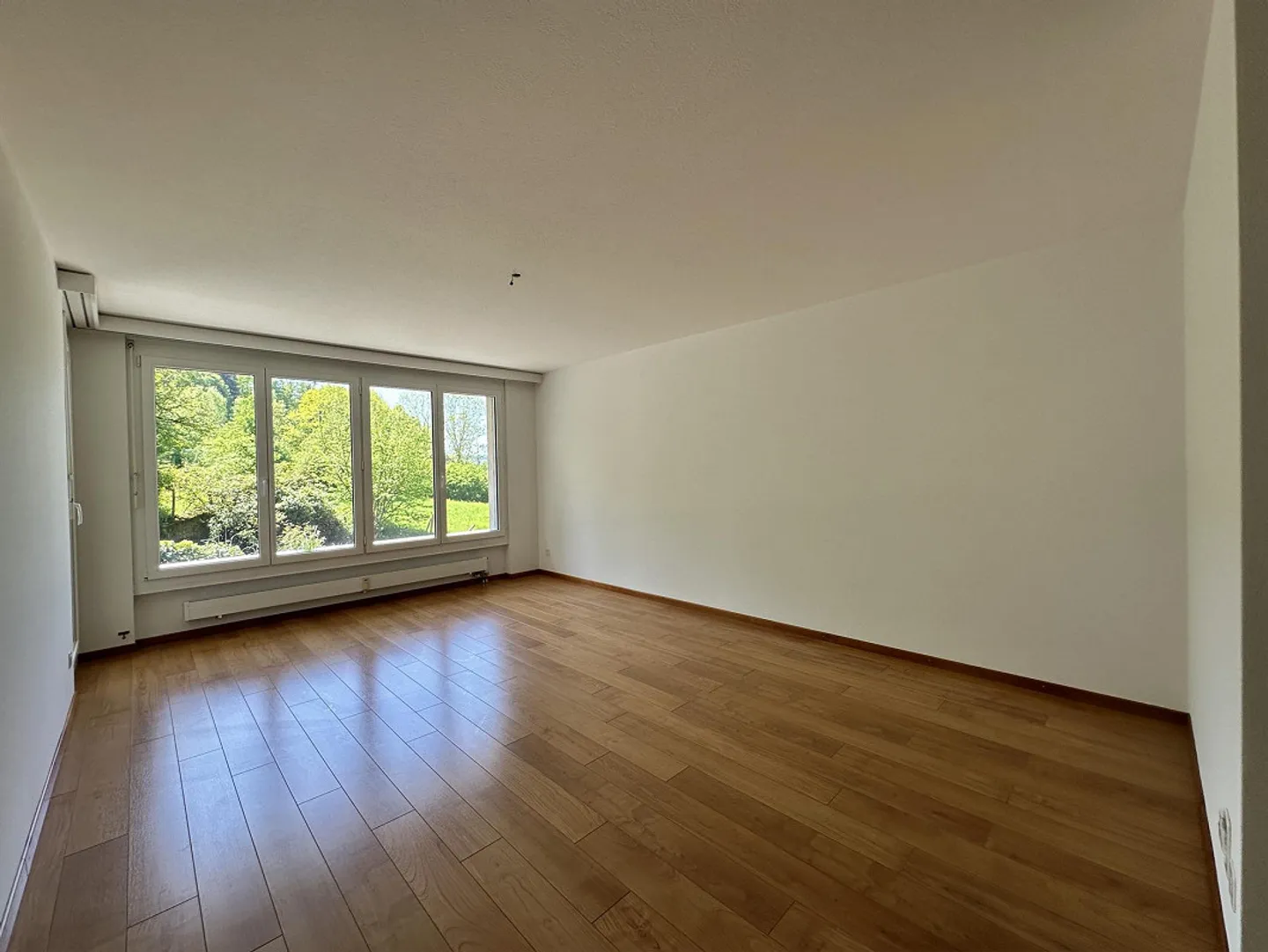 Spazioso, nuovo e una vista MERAVIGLIOSA - Foto 7 di 18