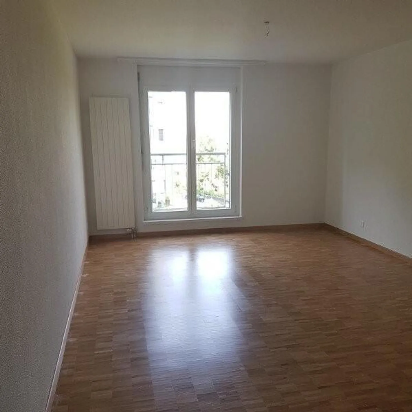 Spacious Family Apartment in a Quiet Area - Photo 4 of 10