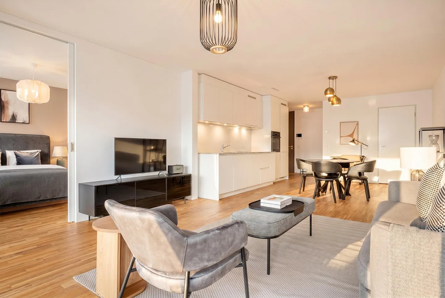 Moderne Wohnung mit sonnigem Balkon - Foto 2 von 13
