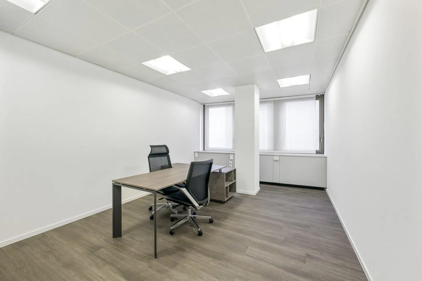 AMPIO UFFICIO A PARADISO | LARGE OFFICE IN PARADISE | AMPIO UFFICIO... - Photo 4 sur 4
