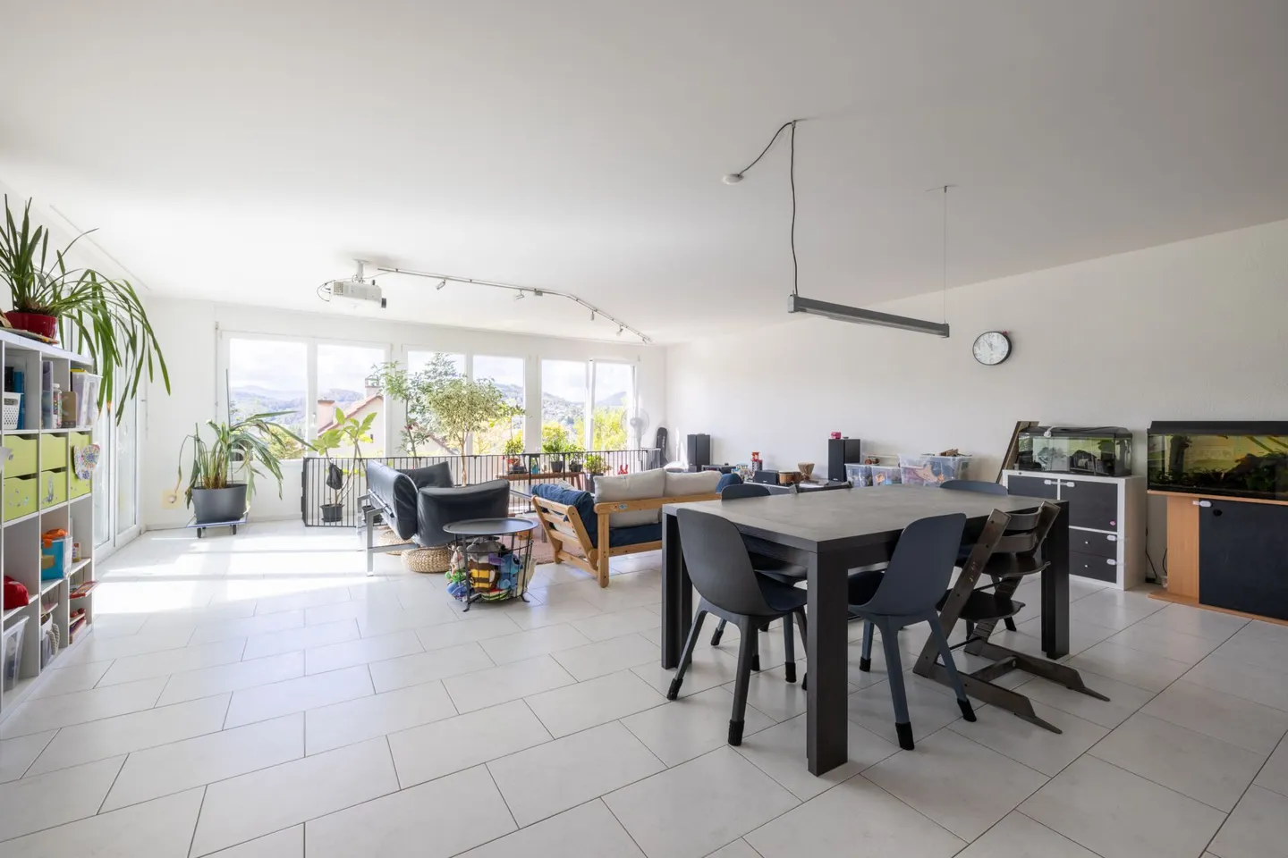 Moderne Terrassenwohnung in Liestal - Foto 3 von 13