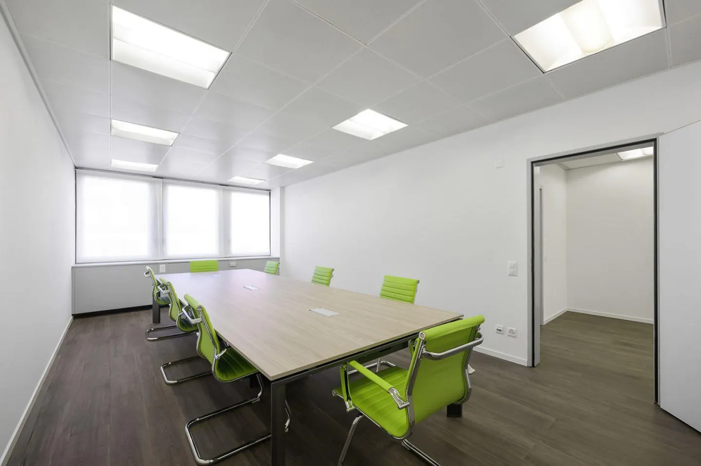 AMPIO UFFICIO A PARADISO | LARGE OFFICE IN PARADISE | AMPIO UFFICIO... - Photo 3 sur 4