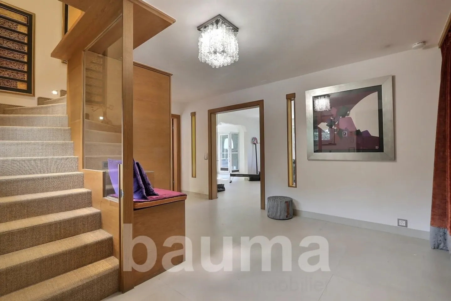 Villa indipendente in zona tranquilla con piscina - Foto 4 di 13