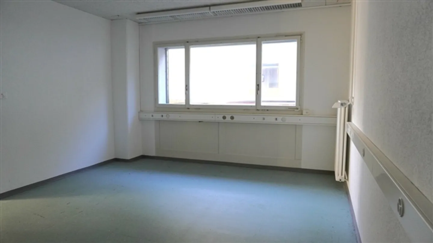 Versatile premises available for rent individually - Photo 1 of 12