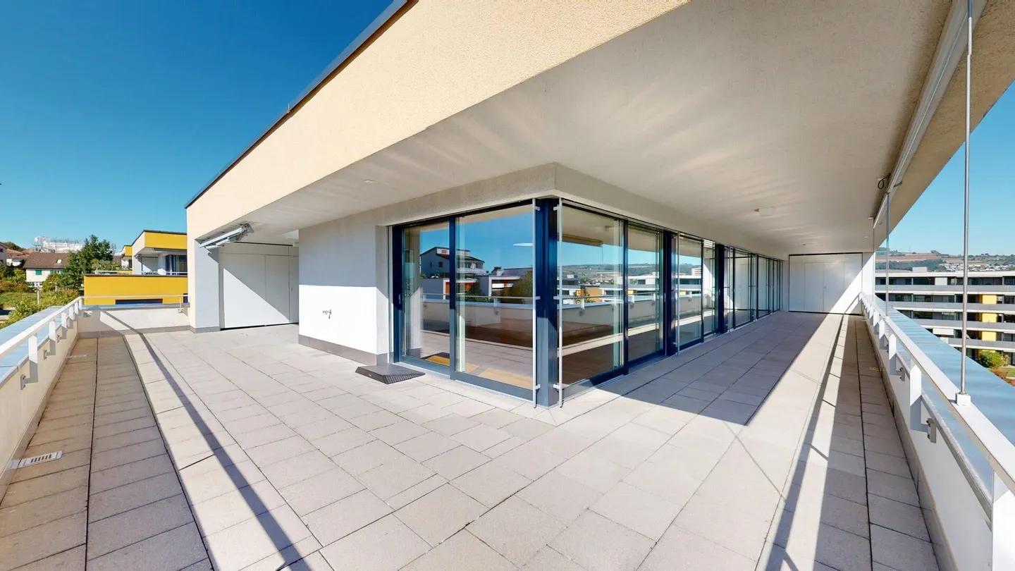 Penthouse with spacious sun terrace - Photo 10 of 13